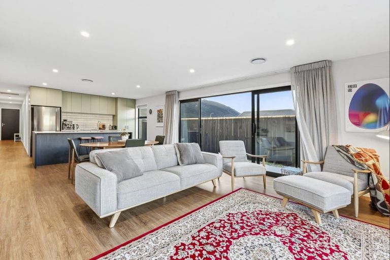 Photo of property in 9 Caton Street, Lake Hawea, 9382