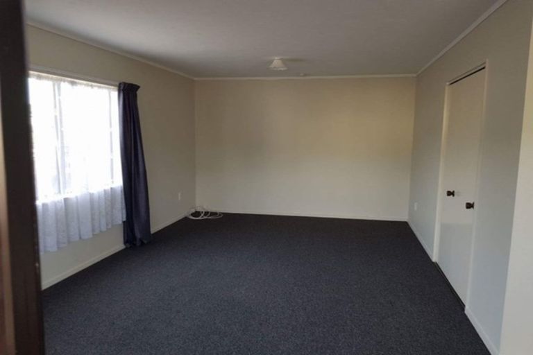 Photo of property in 17a Pukeko Street, Paraparaumu, 5032
