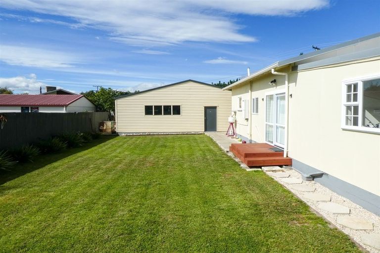 Photo of property in 14 Ferguson Street, Kurow, 9435