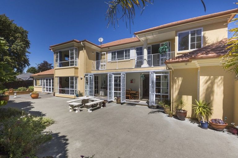 Photo of property in 1 Pastoral Lane, Hokowhitu, Palmerston North, 4410