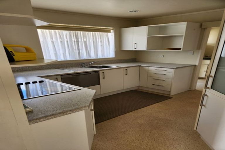 Photo of property in 4/10 James Street, Plimmerton, Porirua, 5026