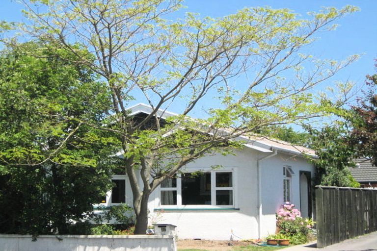 Photo of property in 2/27 Diamond Avenue, Spreydon, Christchurch, 8024