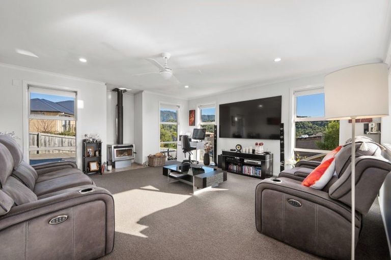 Photo of property in 114a Milton Terrace, Picton, 7220