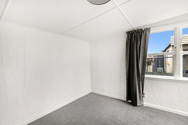 Photo of property in 28 Helena Street, Lumsden, 9730