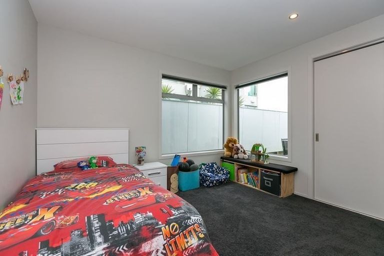 Photo of property in 9 Parkvue Drive, Bell Block, New Plymouth, 4312