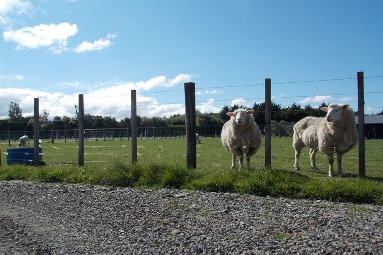 Photo of property in 235c Watershed Road, Bunnythorpe, Palmerston North, 4470