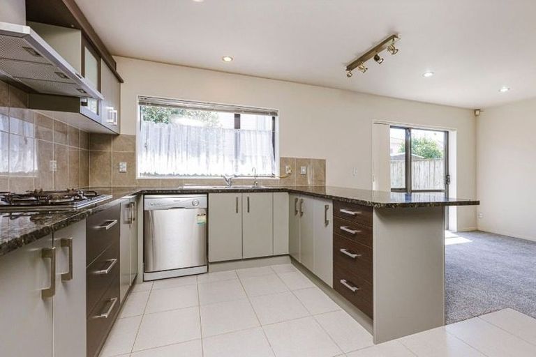 Photo of property in 31 Janway Avenue, Flat Bush, Auckland, 2016