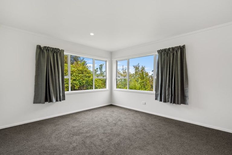 Photo of property in 100 Gladstone Road, Dalmore, Dunedin, 9010