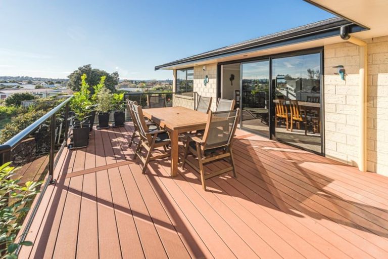Photo of property in 7 Attrill Place, Tawhero, Whanganui, 4501