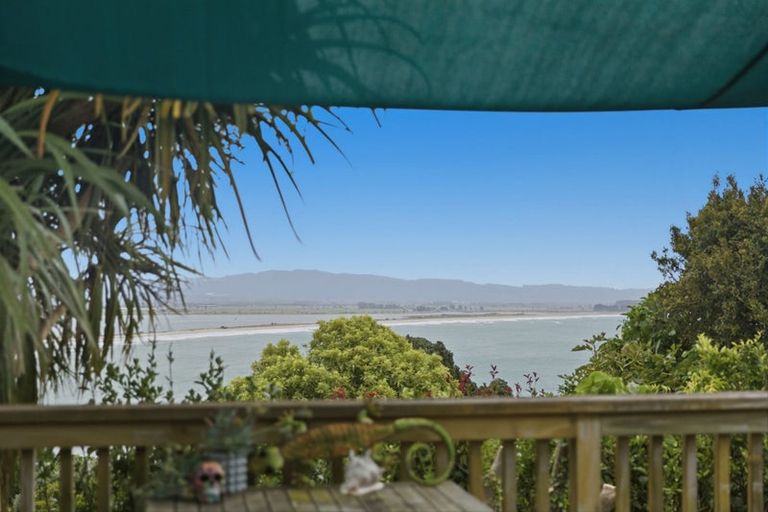 Photo of property in 132 Town Point Road, Maketu, Te Puke, 3189