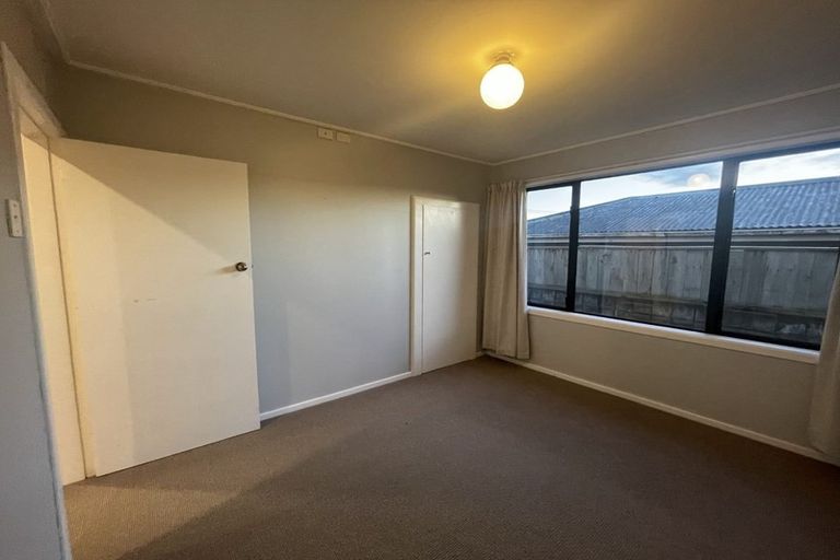 Photo of property in 38 Holloway Street, Waikiwi, Invercargill, 9810