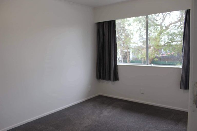 Photo of property in 18 Pencarrow Crescent, Wainuiomata, Lower Hutt, 5014