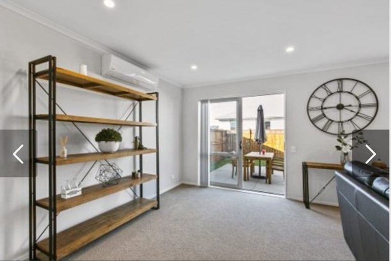 Photo of property in 25 Forbes Mccammon Drive, Swanson, Auckland, 0614