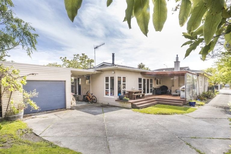 Photo of property in 266 Park Road, Hokowhitu, Palmerston North, 4410