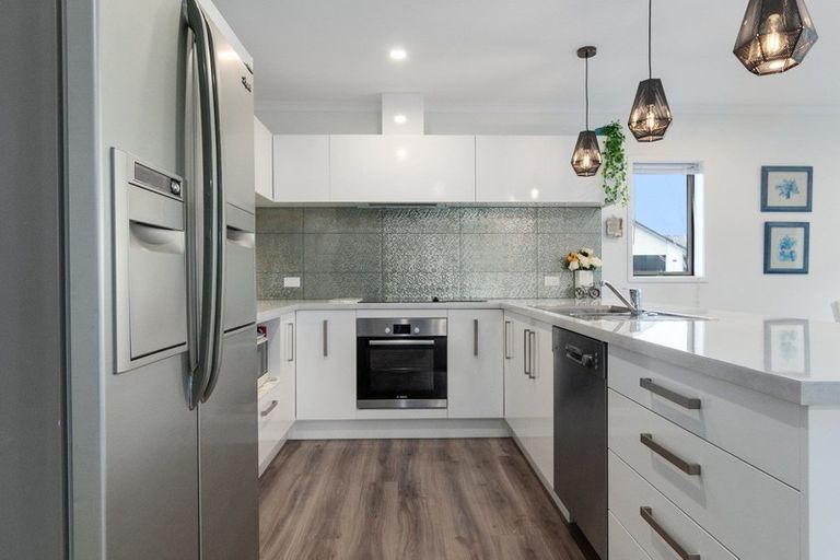 Photo of property in 77 Te Ranga Memorial Drive, Pyes Pa, Tauranga, 3112