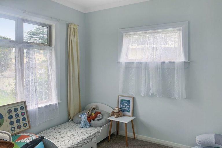 Photo of property in 3 Dublin Street, Dannevirke, 4930