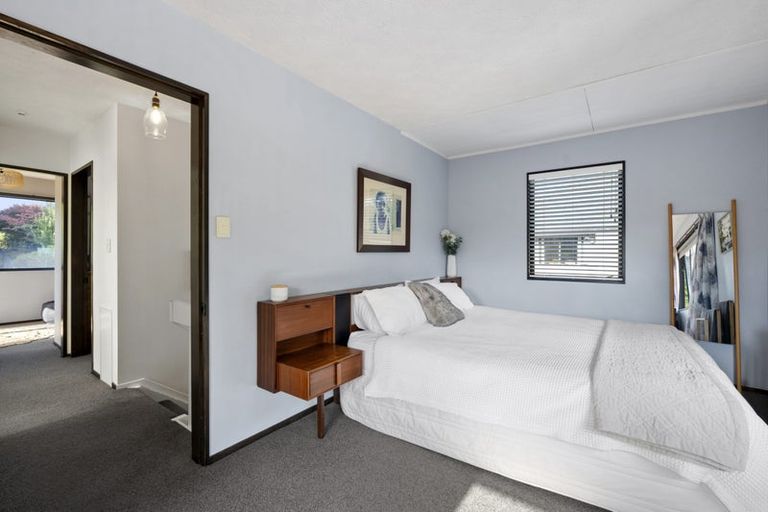 Photo of property in 39b Grand Vue Road, Kawaha Point, Rotorua, 3010