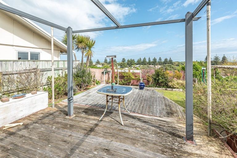 Photo of property in 49 Matai Street, Castlecliff, Whanganui, 4501