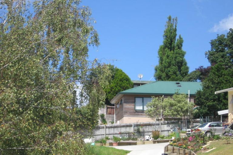 Photo of property in 29 Bentley Avenue, Glenfield, Auckland, 0629