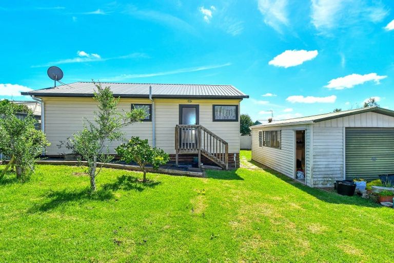 Photo of property in 8 Rembrandt Place, Opaheke, Papakura, 2113
