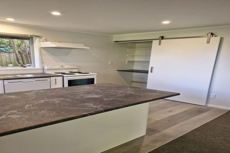 Photo of property in 1/38 Carlisle Road, Browns Bay, Auckland, 0630