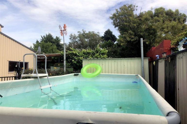 Photo of property in 13a Ross Street, Otane, 4202