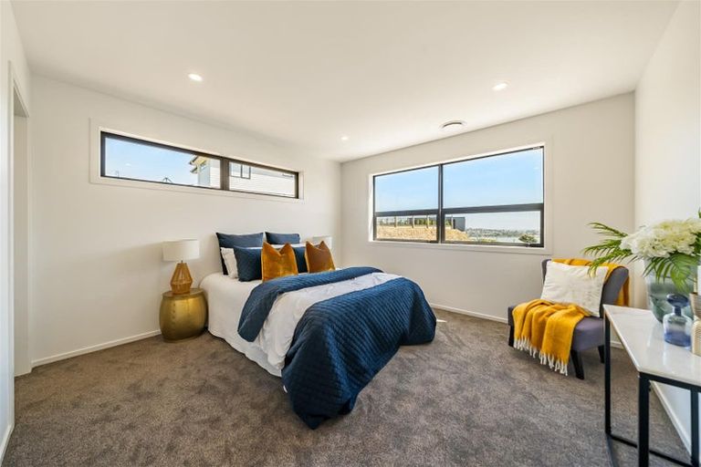 Photo of property in 37a Waitaria Terrace, Aotea, Porirua, 5024