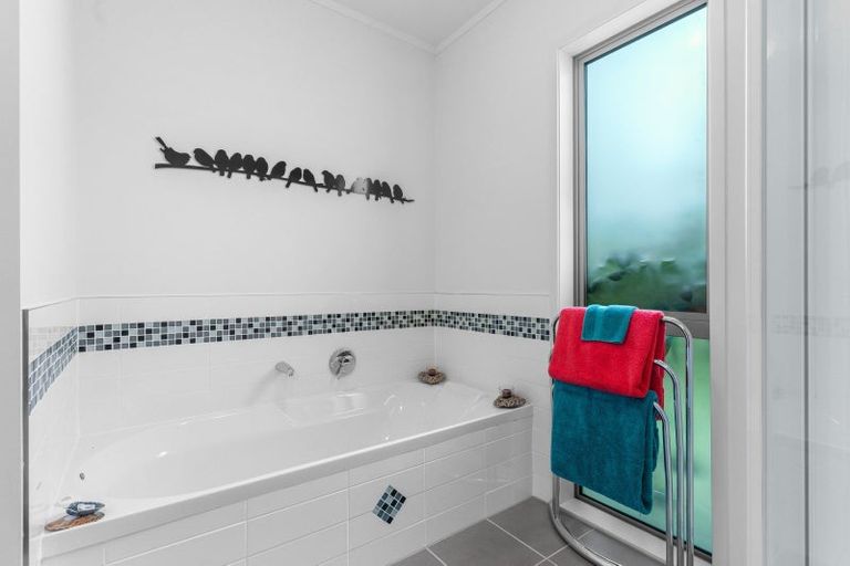 Photo of property in 2206 Cove Road, Mangawhai, 0573