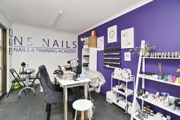 Photo of property in 4 Savage Street, Kainga, Christchurch, 8083