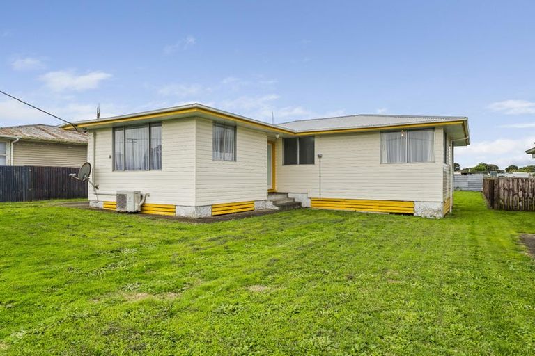 Photo of property in 30 Rangauri Street, Manaia, 4612