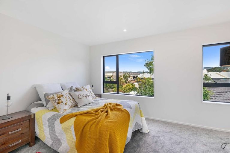 Photo of property in 3/68 Smythe Road, Henderson, Auckland, 0612