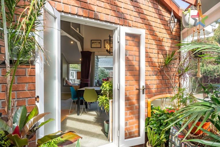 Photo of property in 64 Wyndrum Avenue, Waterloo, Lower Hutt, 5011