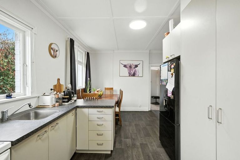 Photo of property in 283 Main South Road, Green Island, Dunedin, 9018