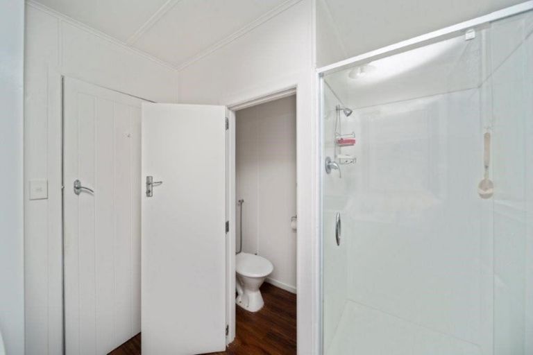 Photo of property in 13 Collins Street, Hawera, 4610