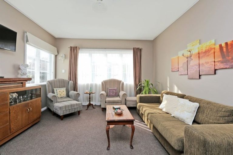 Photo of property in 811 Albert Street, Parkvale, Hastings, 4122