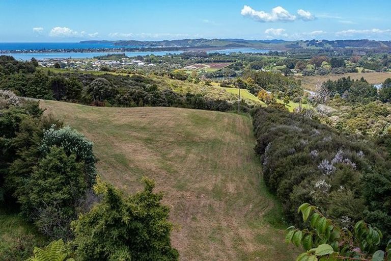 Photo of property in 70 Upper Whangateau Road, Big Omaha, 0985