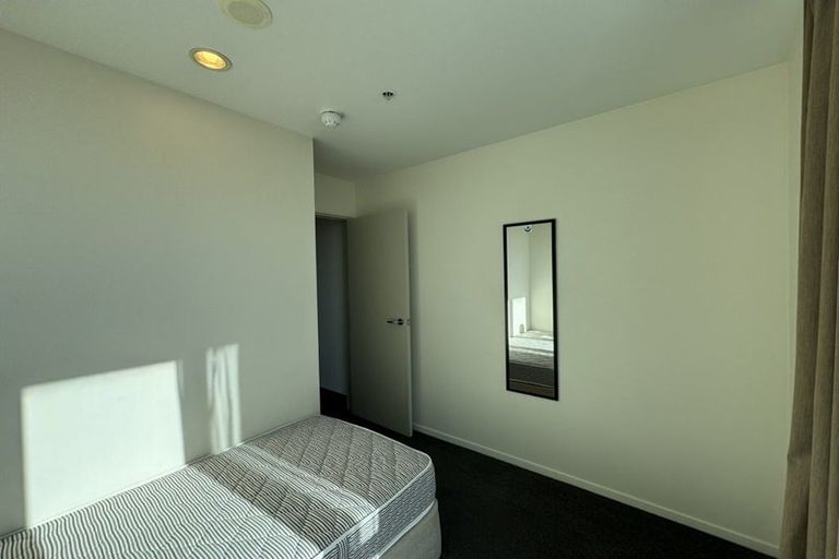 Photo of property in Proximity Apartments, 1303/17 Osterley Way, Manukau, Auckland, 2104