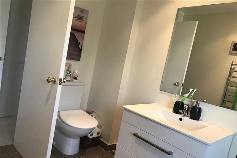 Photo of property in 163 Don Buck Road, Massey, Auckland, 0614