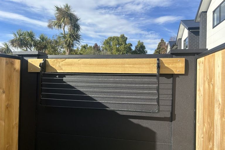 Photo of property in 2/1 Matata Place, Dallington, Christchurch, 8061