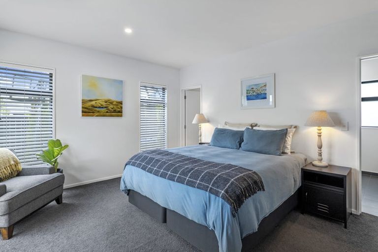 Photo of property in 32 Aidanfield Drive, Aidanfield, Christchurch, 8025