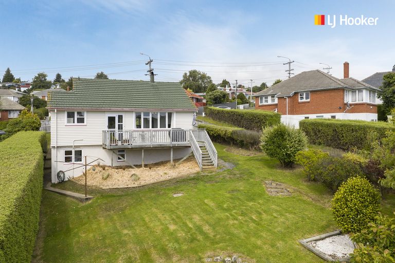 Photo of property in 194 Brockville Road, Brockville, Dunedin, 9011