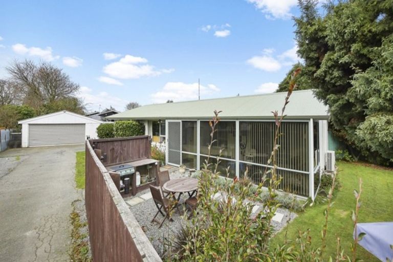 Photo of property in 143 Springs Road, Hornby, Christchurch, 8042