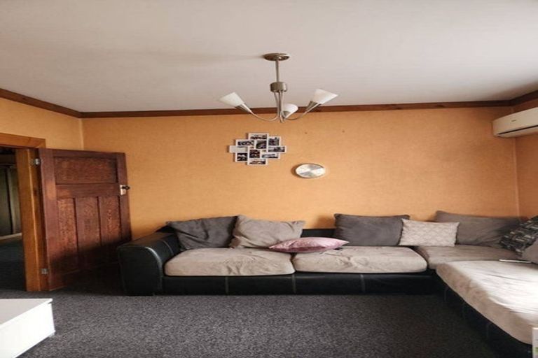 Photo of property in 73 Jenkin Street, Strathern, Invercargill, 9812