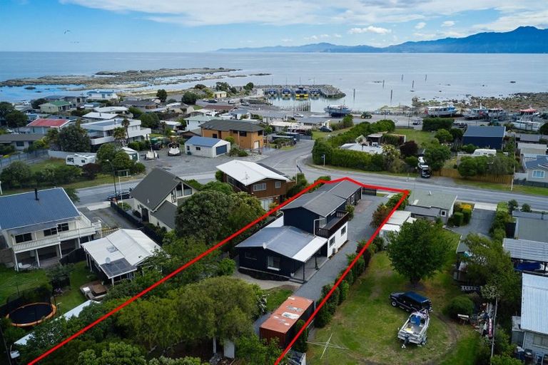 Photo of property in 143 South Bay Parade, South Bay, Kaikoura, 7300