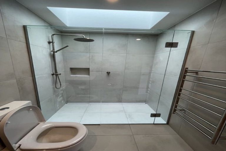 Photo of property in 16d Hamurana Place, Te Atatu Peninsula, Auckland, 0610