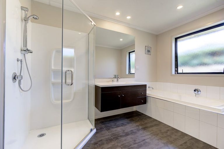 Photo of property in 25 Aquila Crescent, Rototuna North, Hamilton, 3210