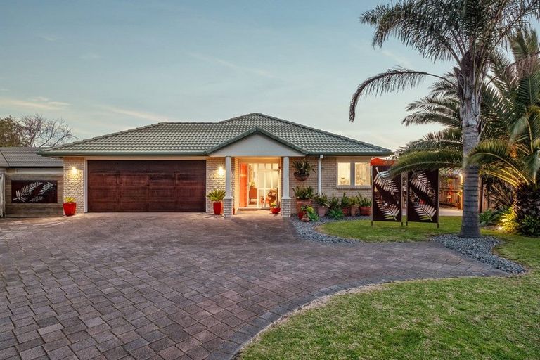 Photo of property in 98 Denny Hulme Drive, Mount Maunganui, 3116