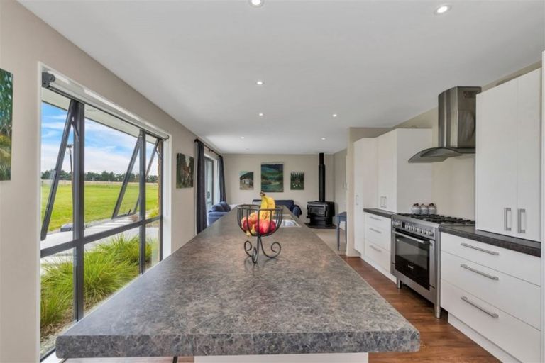 Photo of property in 72 Davis Road, Cust, Rangiora, 7471