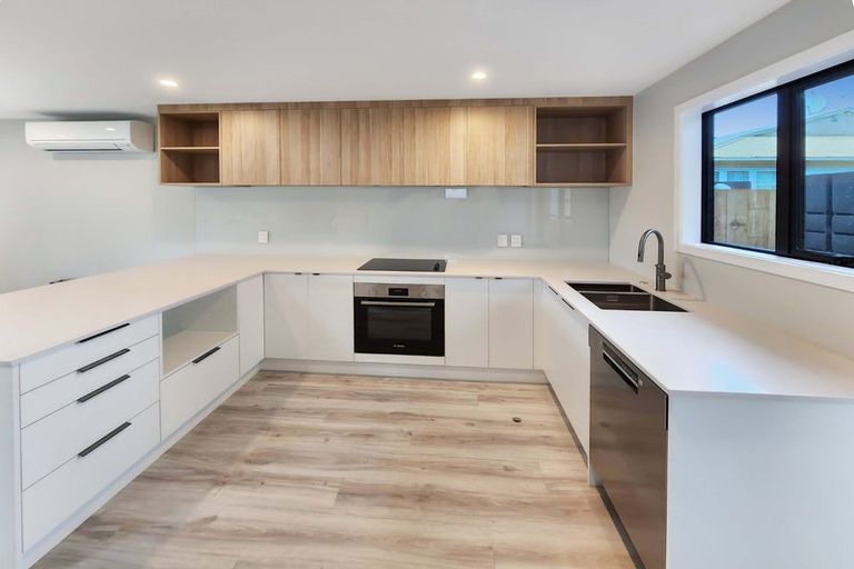 Photo of property in 17 Faulke Avenue, Wainuiomata, Lower Hutt, 5014