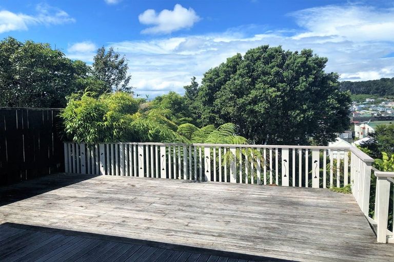 Photo of property in 82 Rintoul Street, Newtown, Wellington, 6021